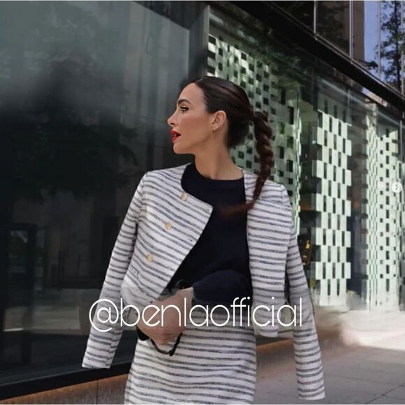 ZARA GOLD BUTTON TEXTURED SKIRT Blue - Picture 5 of 10